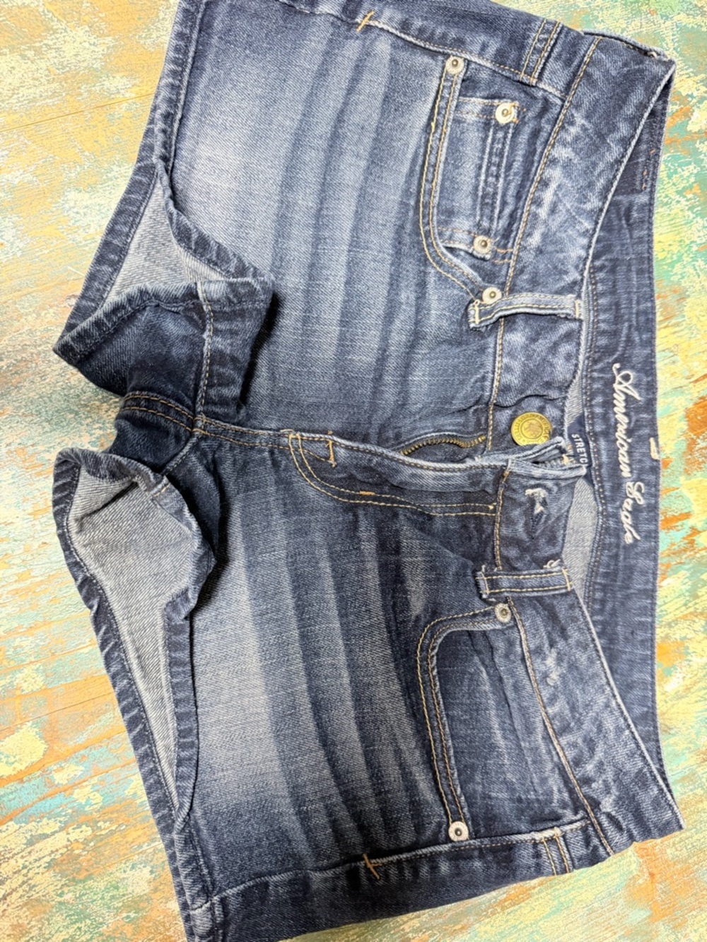 American Eagle Outfitters Faded Blue Denim Ankle/Cropped Shorts